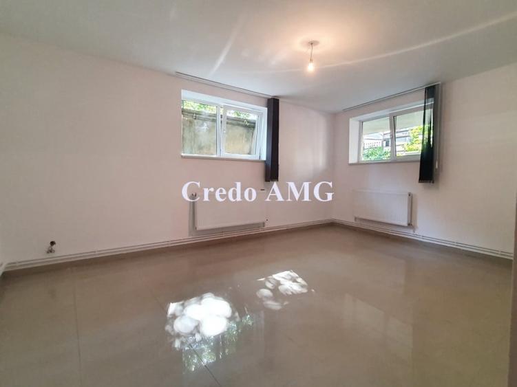 Apartament cu 2 camere semidecomandat în Calea Călărașilor