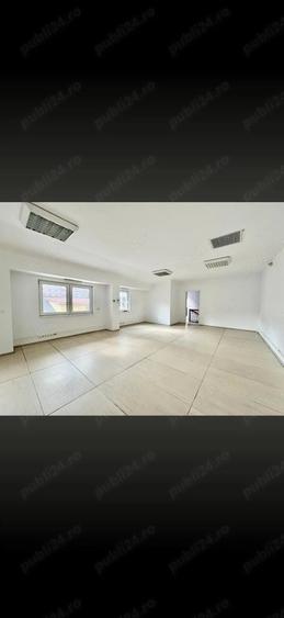 Casă cu 7 camere cu Teren 500 Mp în Șagului
