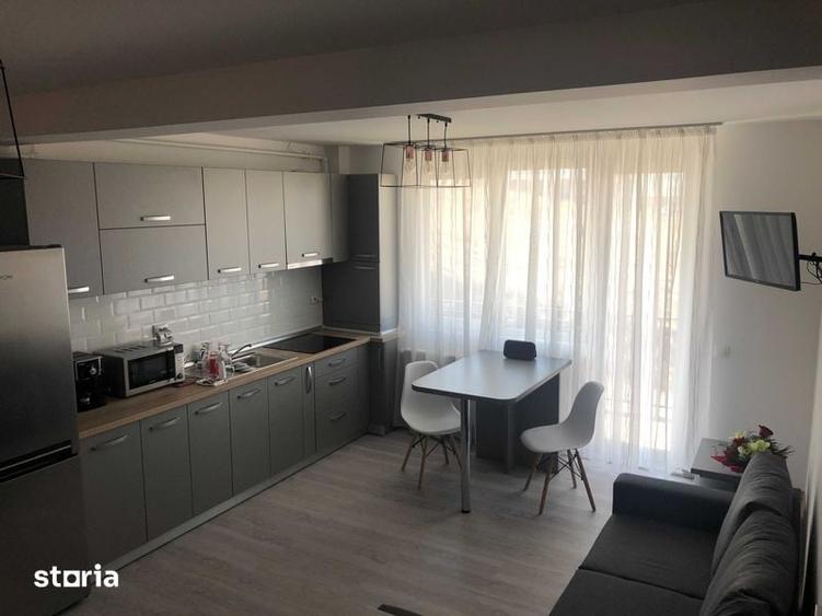 Apartament cu 3 camere, mobilat în Florești