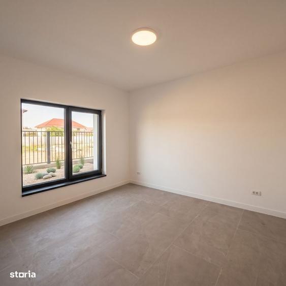 Casă cu 4 camere în Alexandriei