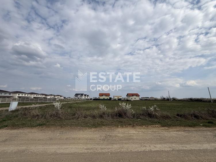 Teren Construcții intravilan de 1979 mp, în Moșnița Nouă
