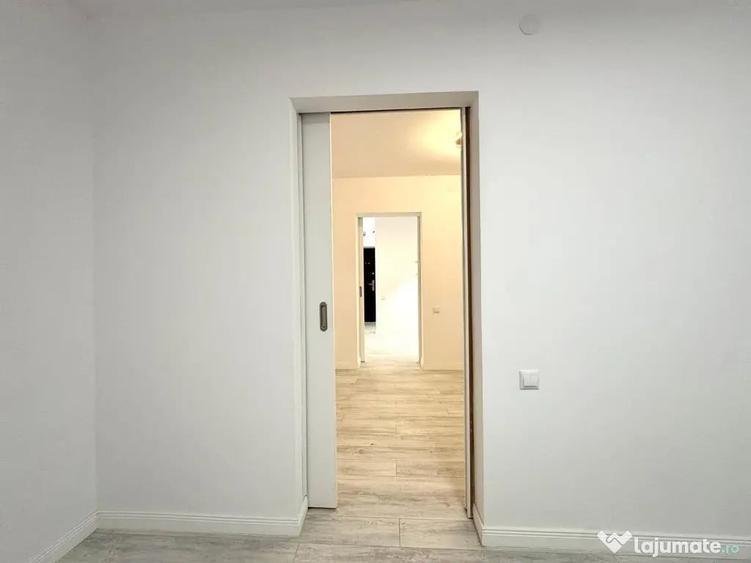 Apartament cu 2 camere nedecomandat în Vitan