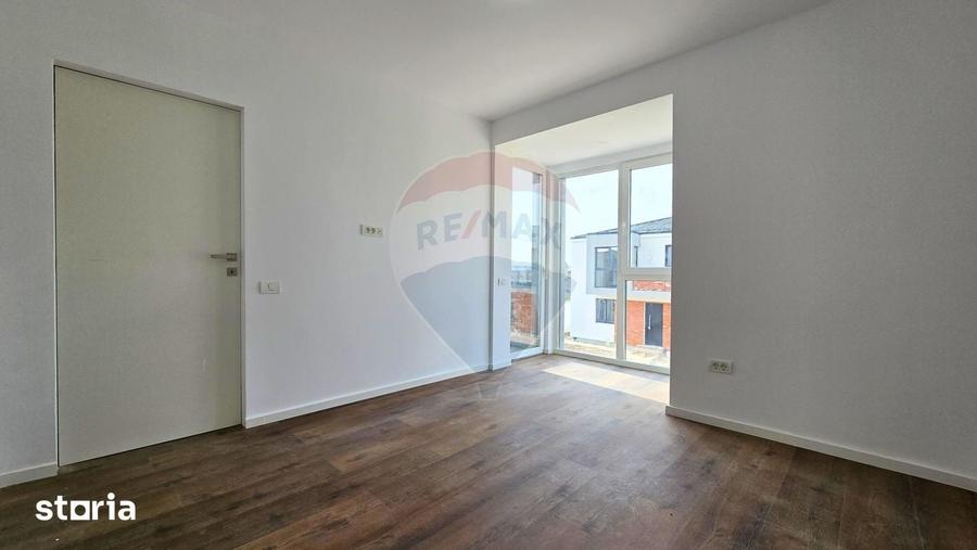 DE INCHIRIAT Casa noua Tunari | 4 camere | curte proprie | 2 parcari | - 6