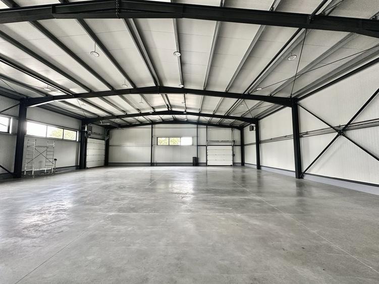 Spațiu comercial, de 600 mp, în Central