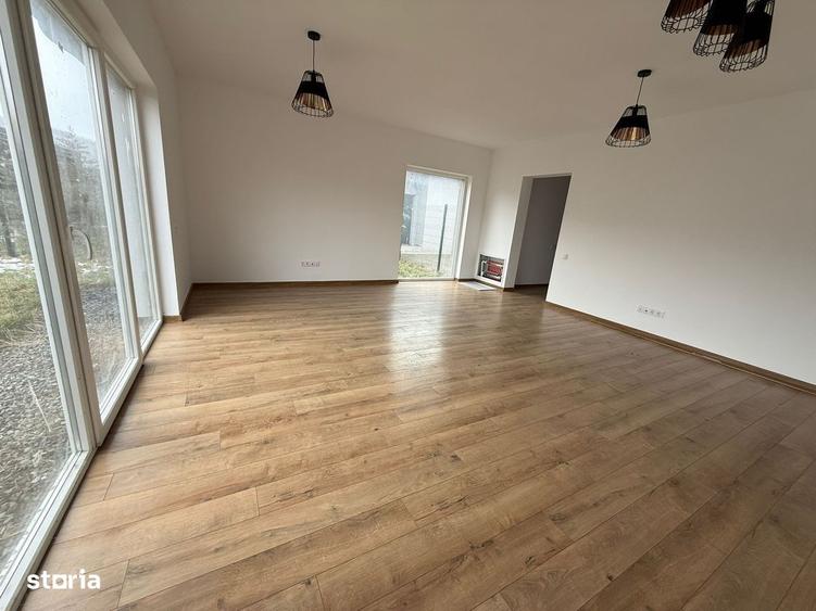 Casă cu 3 camere cu Teren 235 Mp în Central