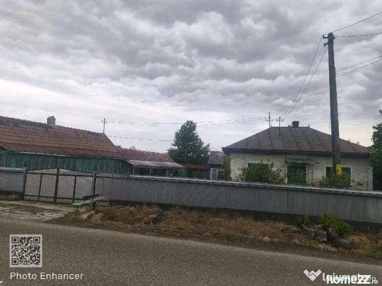 Casă cu 2 camere cu Teren 1600 Mp în Grămești