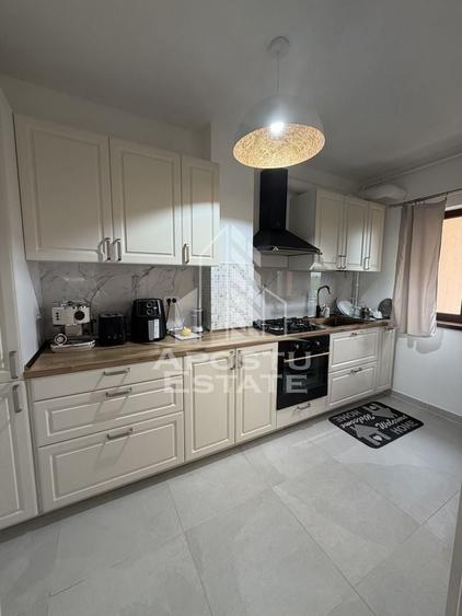Apartament cu 2 camere decomandat, mobilat în Freidorf
