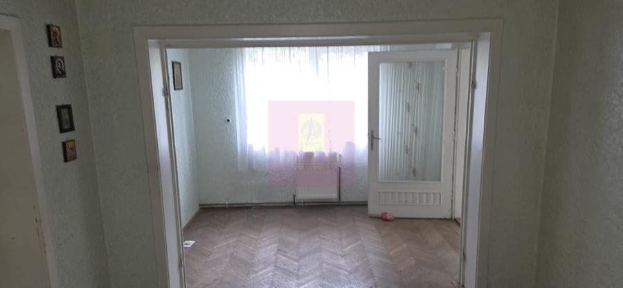 Casă cu 2 camere în Central
