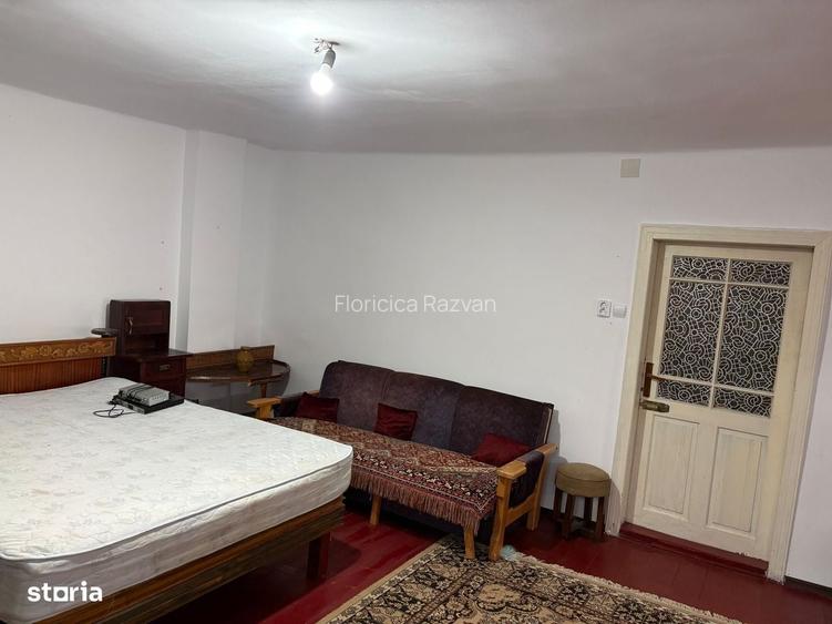 Apartament cu 4 camere în Ultracentral