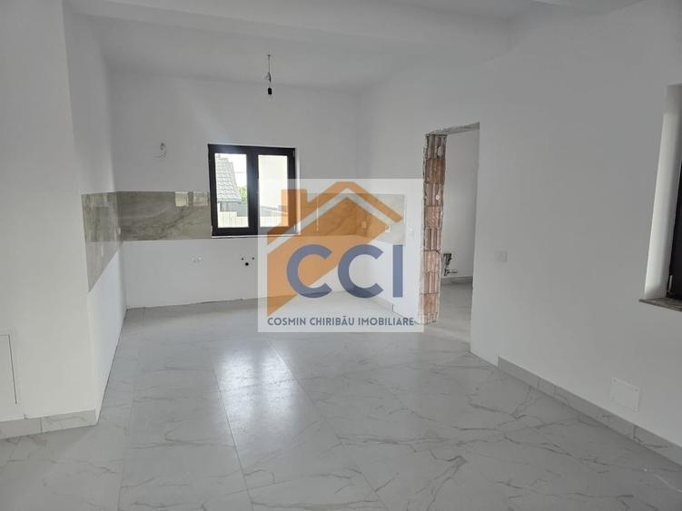 Casă cu 3 camere în Central