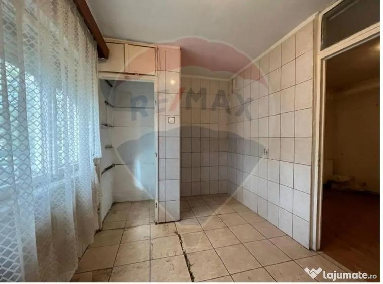 Apartament cu 2 camere semidecomandat în Mihai Viteazul