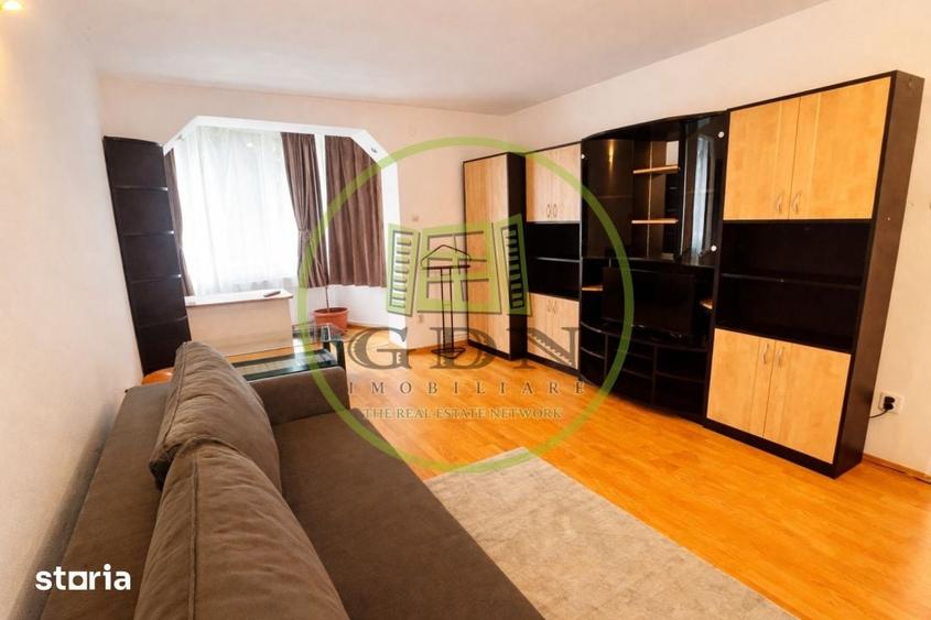 Apartament cu 2 camere decomandat, mobilat în Centrul Civic