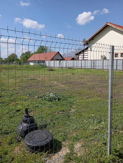 Teren de 2000 mp, în Caraorman