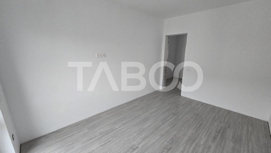 Apartament cu 3 camere decomandat în Mihai Viteazul