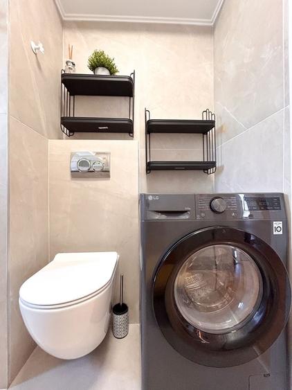 Apartament cu 2 camere semidecomandat, mobilat în Central