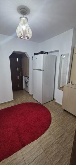 Apartament cu 2 camere decomandat în Popoveni