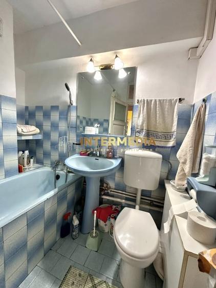 APARTAMENT 3 CAMERE DECOMANDAT I 81 MP I CENTRU I 2 BALCOANE I - 3