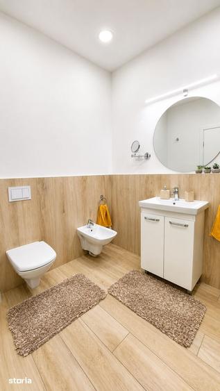 Casă cu 4 camere cu Teren 120 Mp în Central