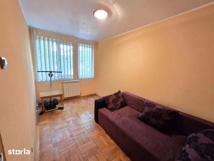 Apartament cu 3 camere semidecomandat în Țiglina 3
