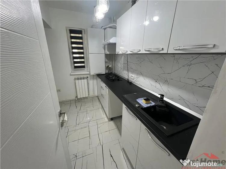 Apartament cu 2 camere decomandat în Sud