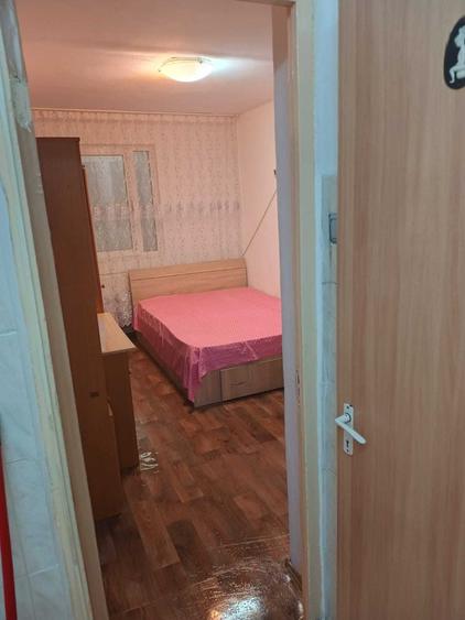 Apartament cu 2 camere decomandat în Radu Negru