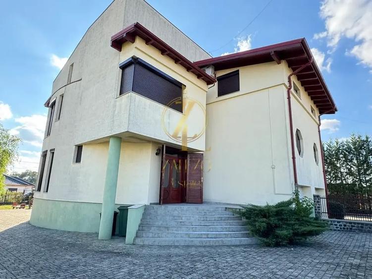 Casă cu 6 camere cu Canalizare în Buziaș