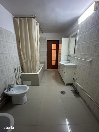 Casă cu 4 camere cu Teren 223 Mp în Cantacuzino