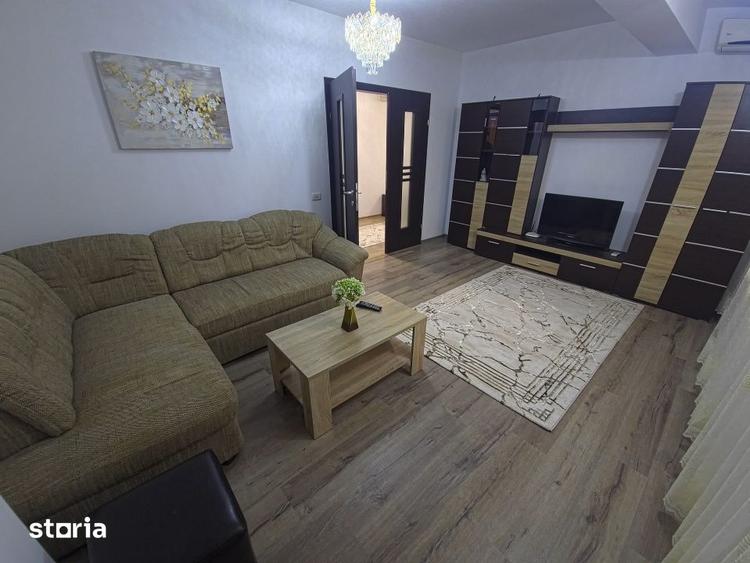 Apartament cu 2 camere decomandat, mobilat în Faleza Nord