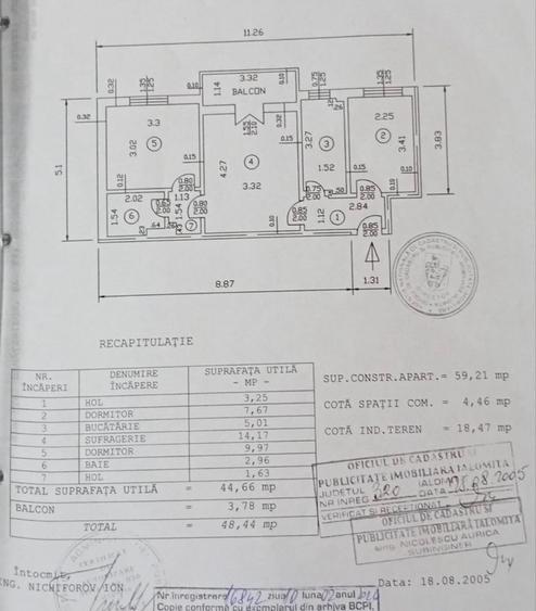Apartament cu 3 camere semidecomandat în Fetești-Gară