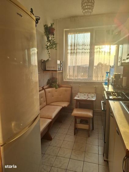 Apartament cu 3 camere decomandat în Ultracentral