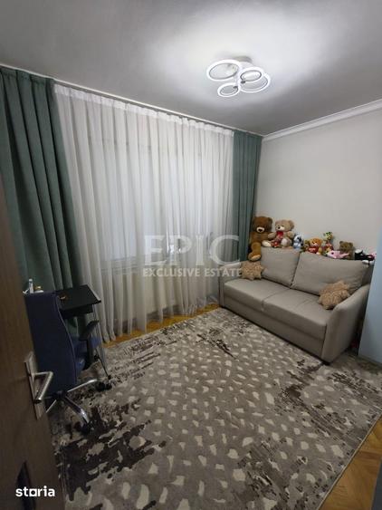 Apartament cu 3 camere decomandat în Unirii