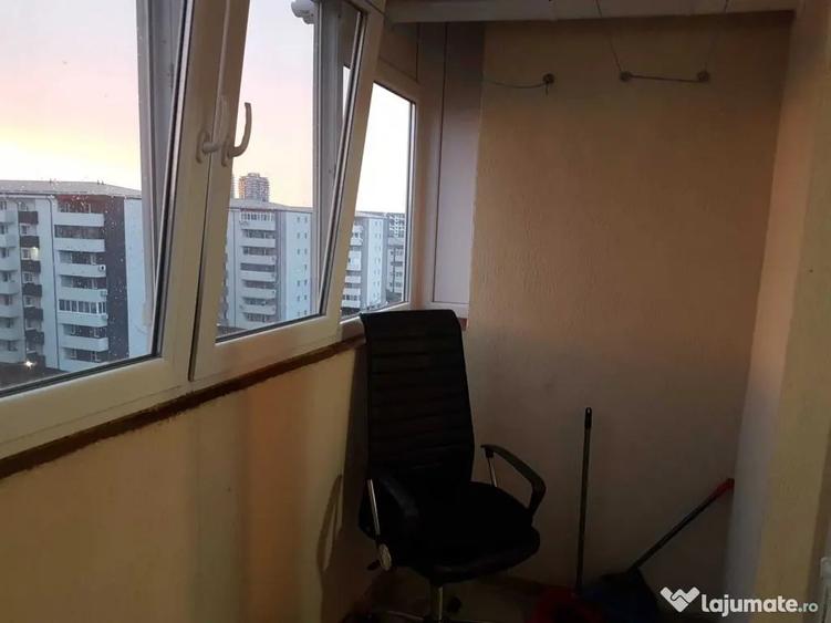 Garsonieră în Apărătorii Patriei