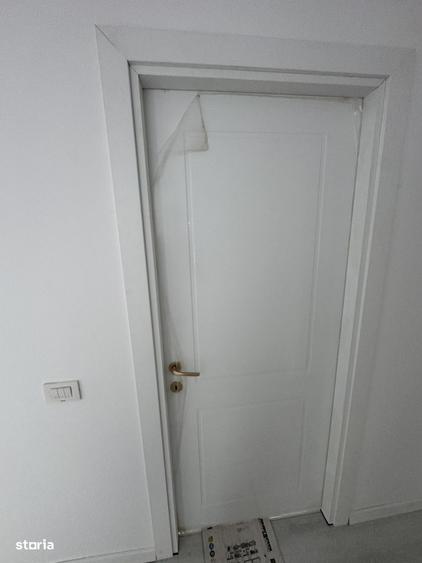 Apartament cu 4 camere decomandat în Exterior Vest