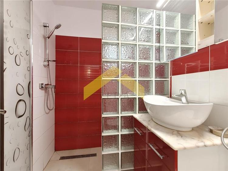 Apartament cu 2 camere decomandat, mobilat în Aurel Vlaicu