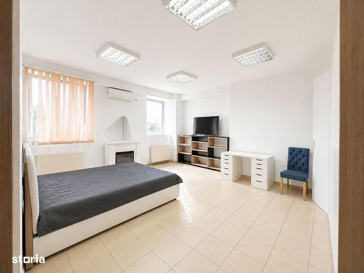 Spațiu comercial, de 160 mp, în Central