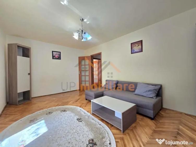 Apartament cu 3 camere decomandat în Decebal
