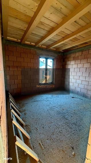 Casă cu 4 camere cu Teren 500 Mp în Sântandrei