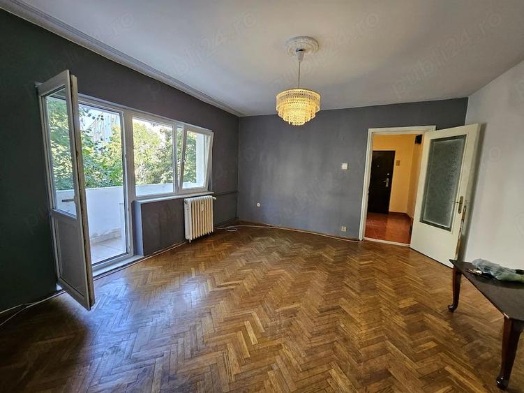 Apartament cu 2 camere semidecomandat în Micălaca