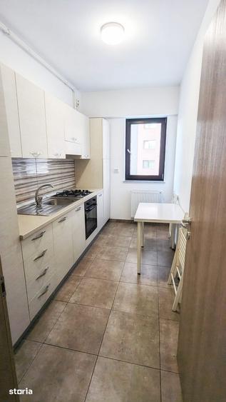 Apartament cu 2 camere decomandat, mobilat în Costin Georgian
