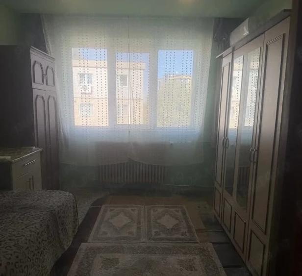 Garsonieră semidecomandată în Far