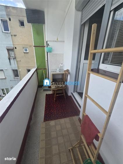 Apartament cu 2 camere decomandat în Central