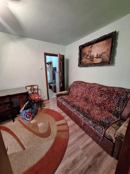 Apartament cu 2 camere nedecomandat în Dâmbovița