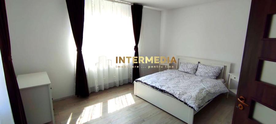 Casă individuală cu 4 camere cu Canalizare în Central