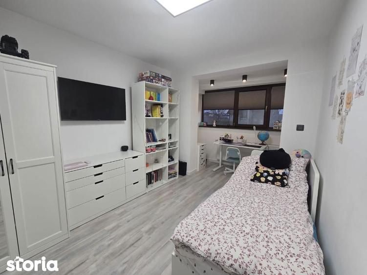 Casă cu 3 camere cu Teren 232 Mp în Central
