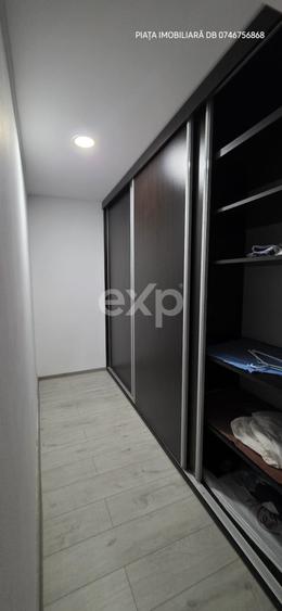 Casă individuală cu 10 camere cu Garaj în Bungetu