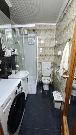 Apartament cu 3 camere decomandat în Micro 5