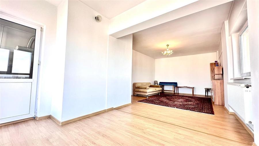Apartament cu 2 camere decomandat în Griviței