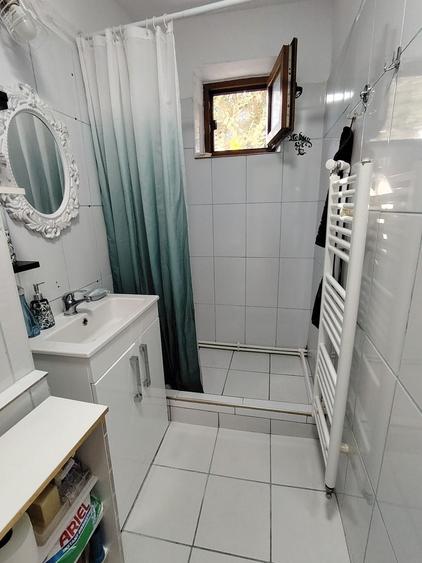 Apartament cu 2 camere decomandat în Teilor