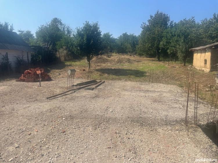 Teren de 1300 mp, în Central