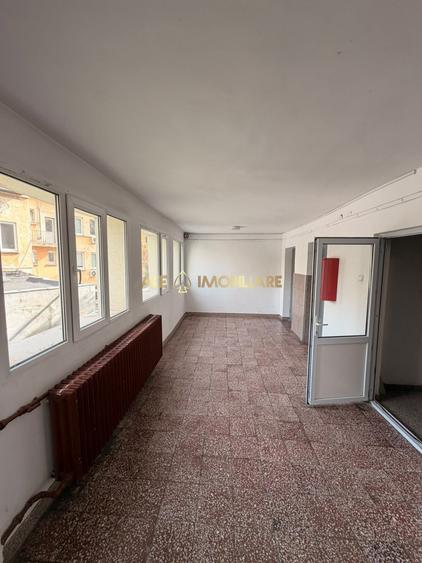 Garsonieră decomandată, mobilată în Obor